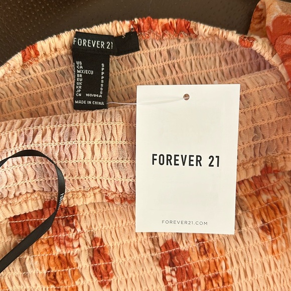 FOREVER 21 Top - Picture 3 of 3